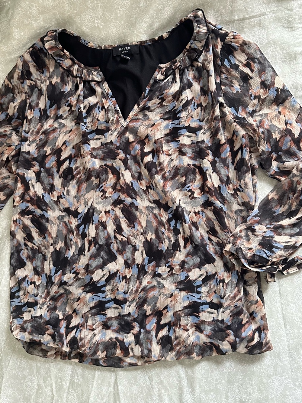 Haver London Abstract Print Sheer Blouse Size Large Blue Gray Boho Career Top M